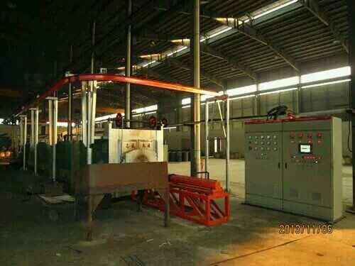 Automatic heat treatment oil quenching production line