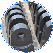 Wear resistant material for hammer crusher